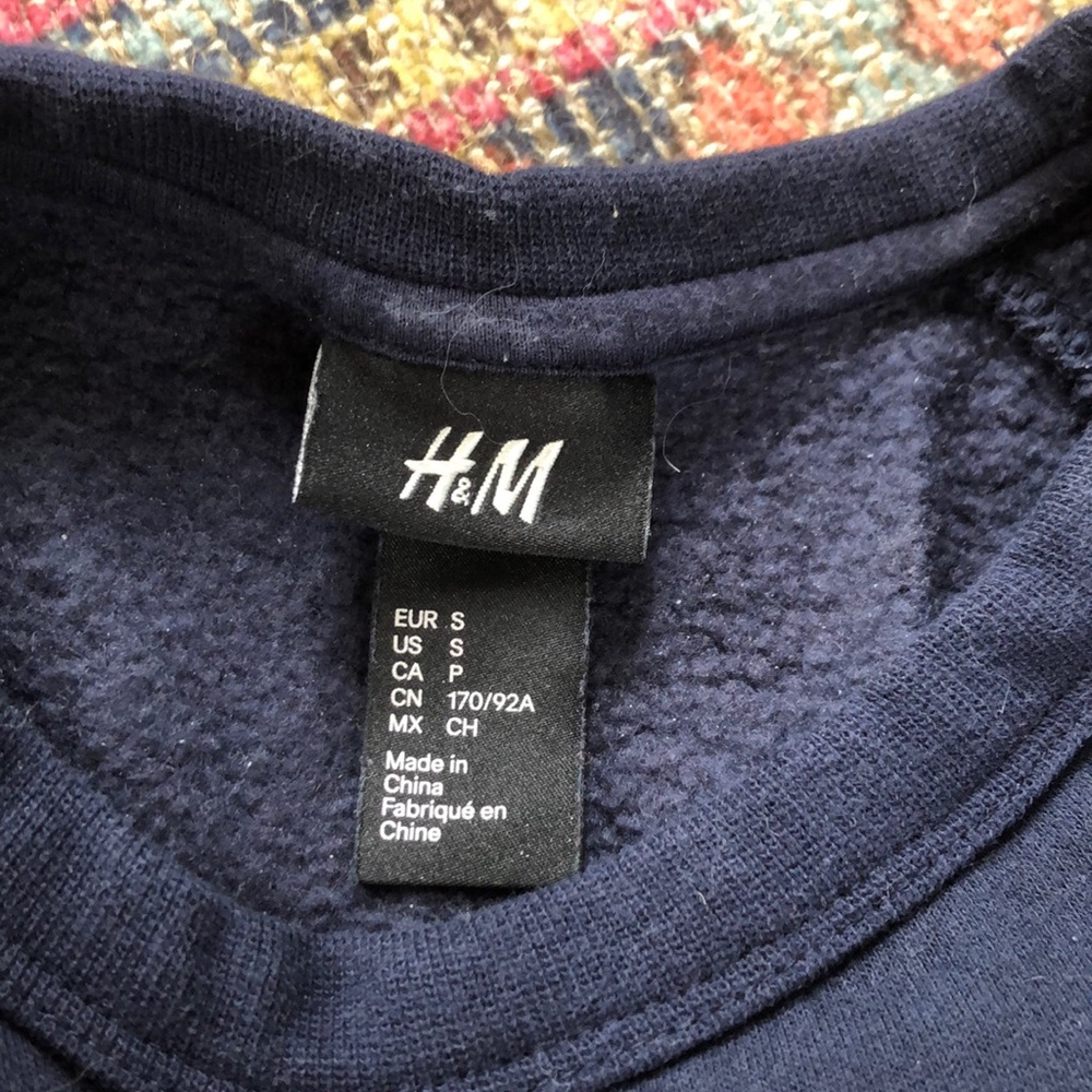 Sweatshirt - Picture 2 of 2